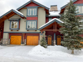 Pinnacle Ridge Condos by Fernie Central Reservations Fernie